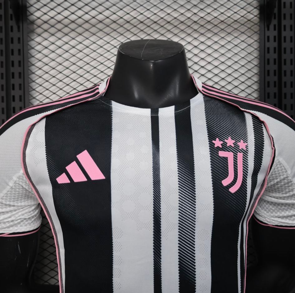 Camiseta Local Juventus 25/26 Player Versión