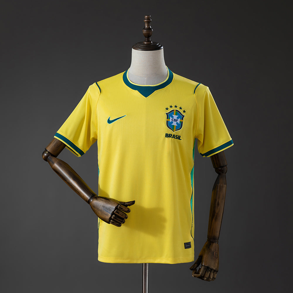 Camiseta Local Brasil 26/27