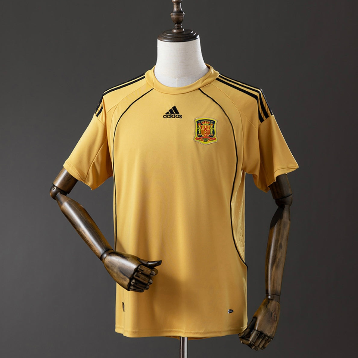 España Retro Visitante 08