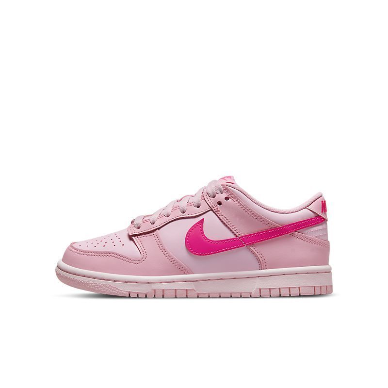 Zapatilla Nike Dunk Low Triple Pink