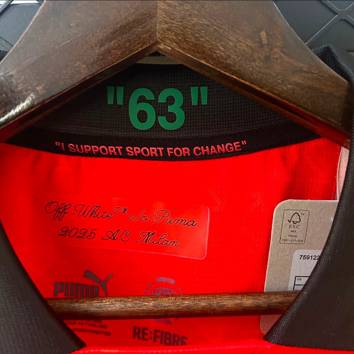 Camiseta AC Milán x Off W