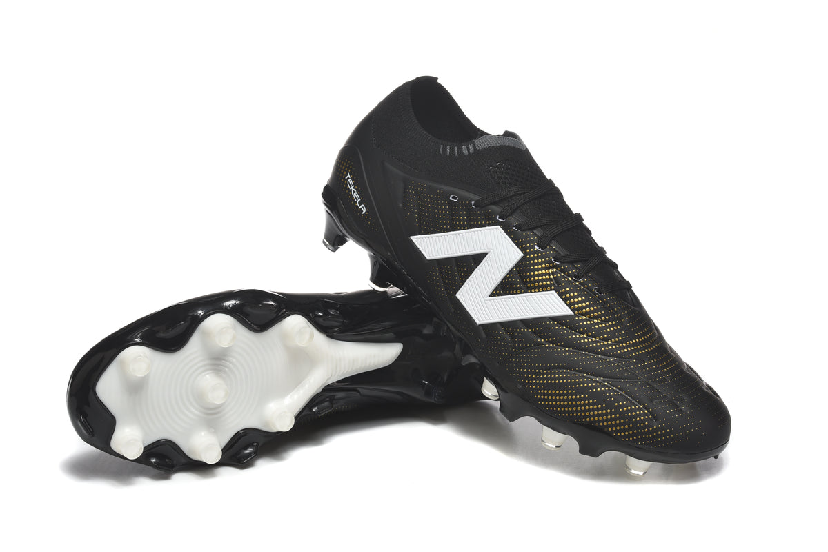 New Balance Tekela V4+ Pro FG Negra Dorada