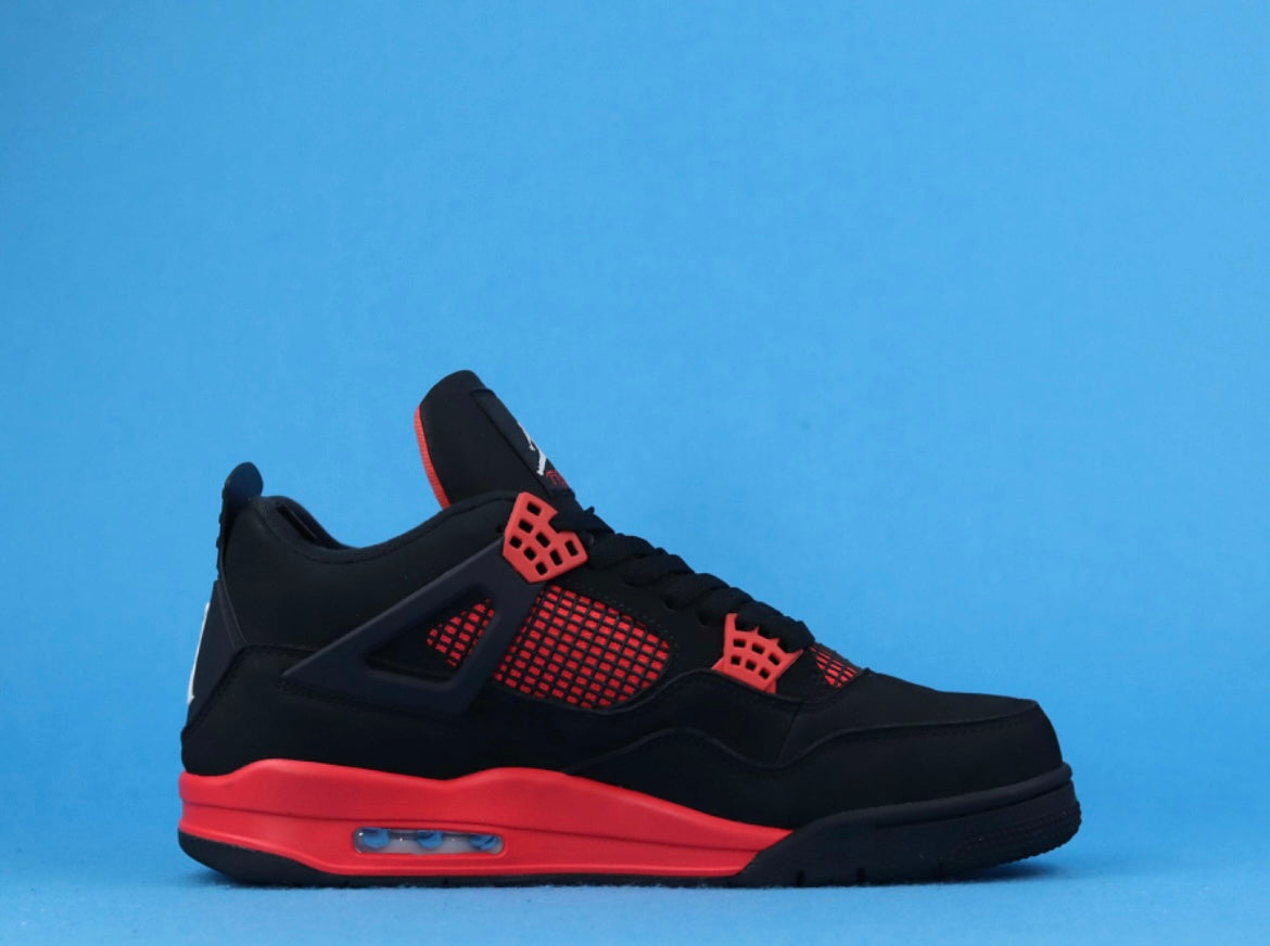 Zapatilla Nike Air Jordan 4 Retro “Red Thunder”
