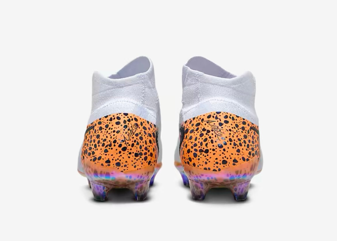 Nike Phantom Luna 2 Elite Electric