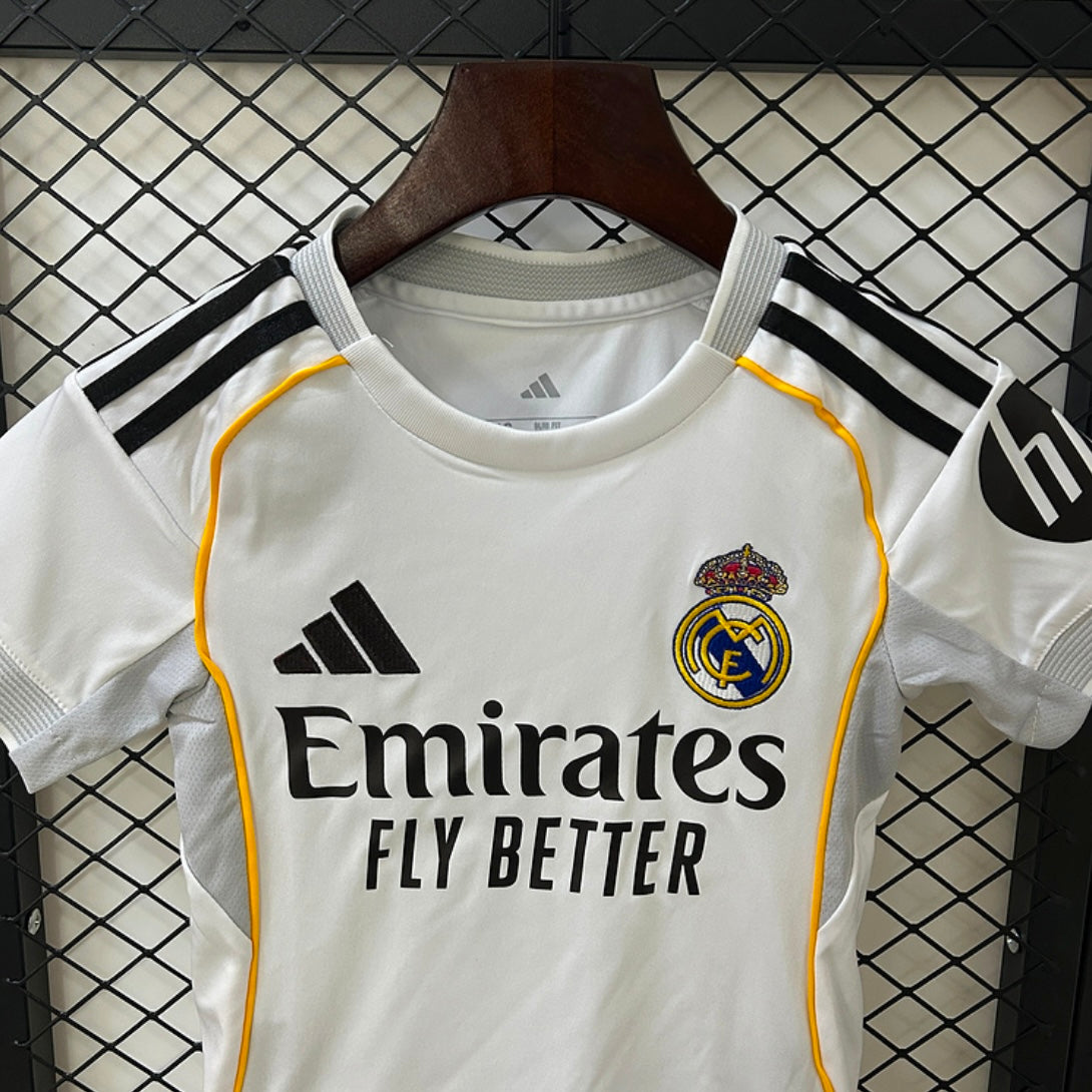 Equipación completa Real Madrid 25/26 Para Niños