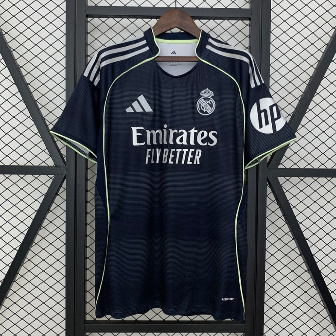Camiseta Visitante Real Madrid 25/26