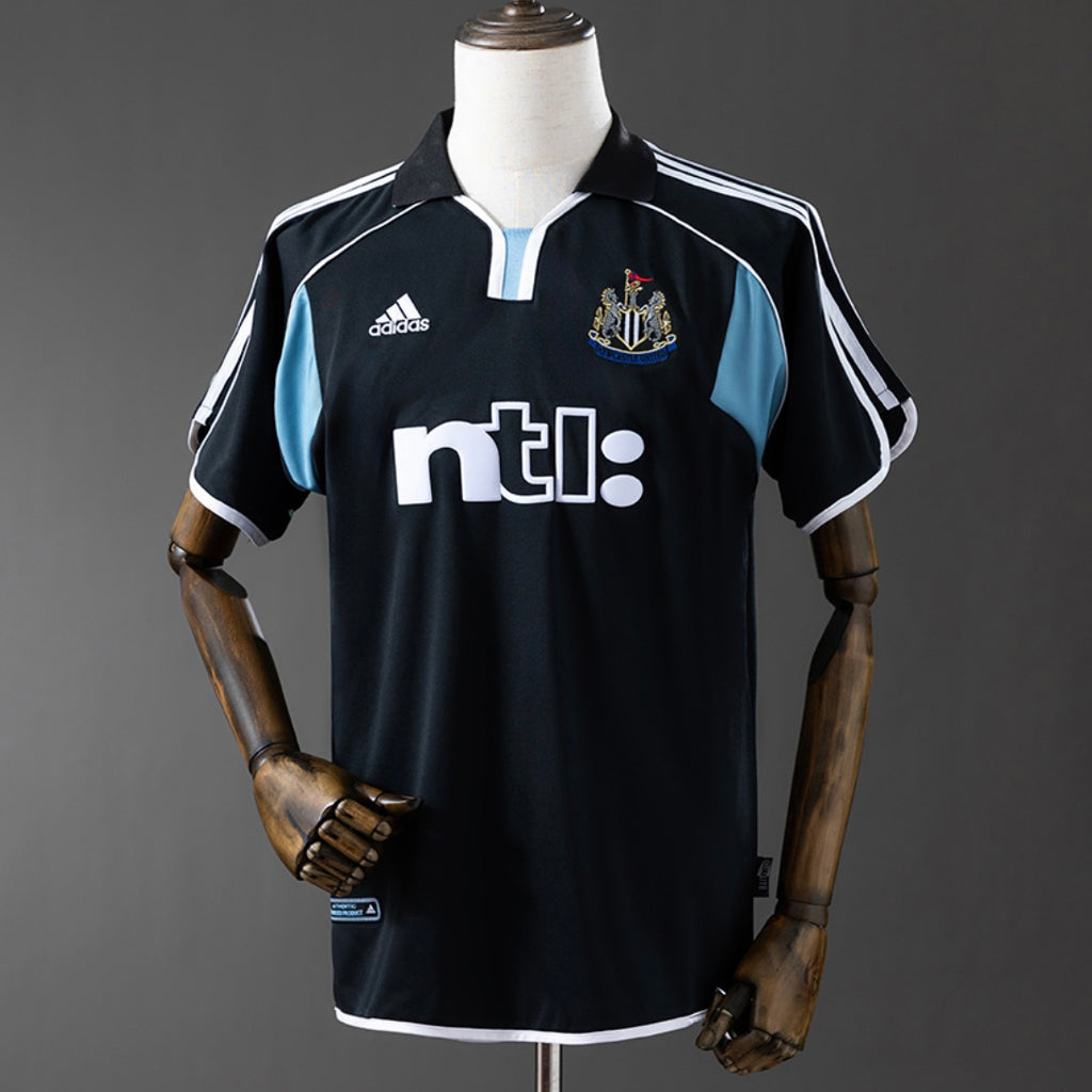 Newcastle Retro Visitante 00/01
