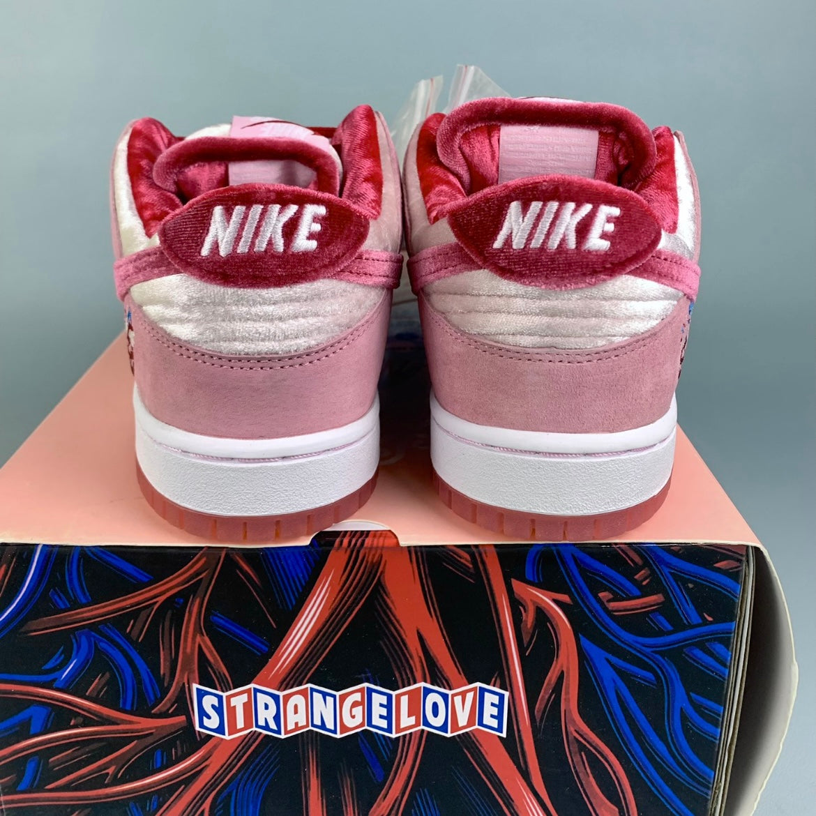 Zapatilla Nike Dunk Low Strangelove