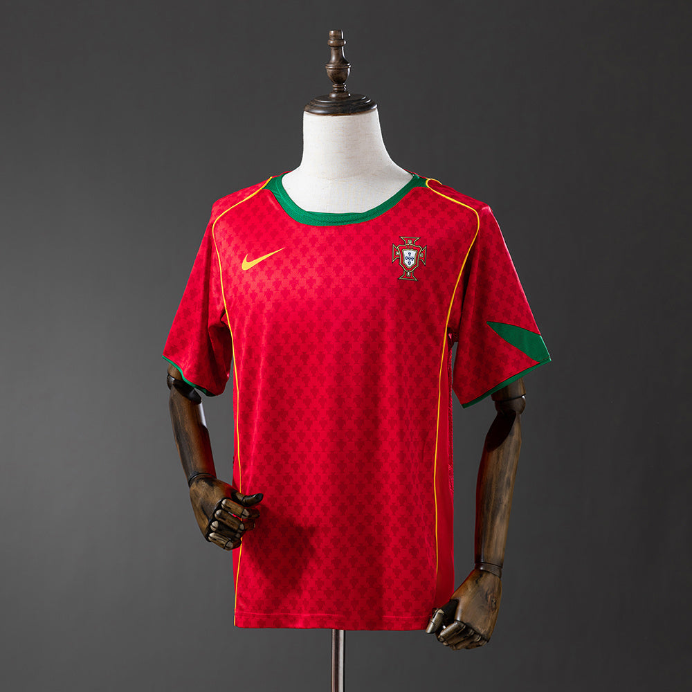 Camiseta Portugal Retro Local 2004