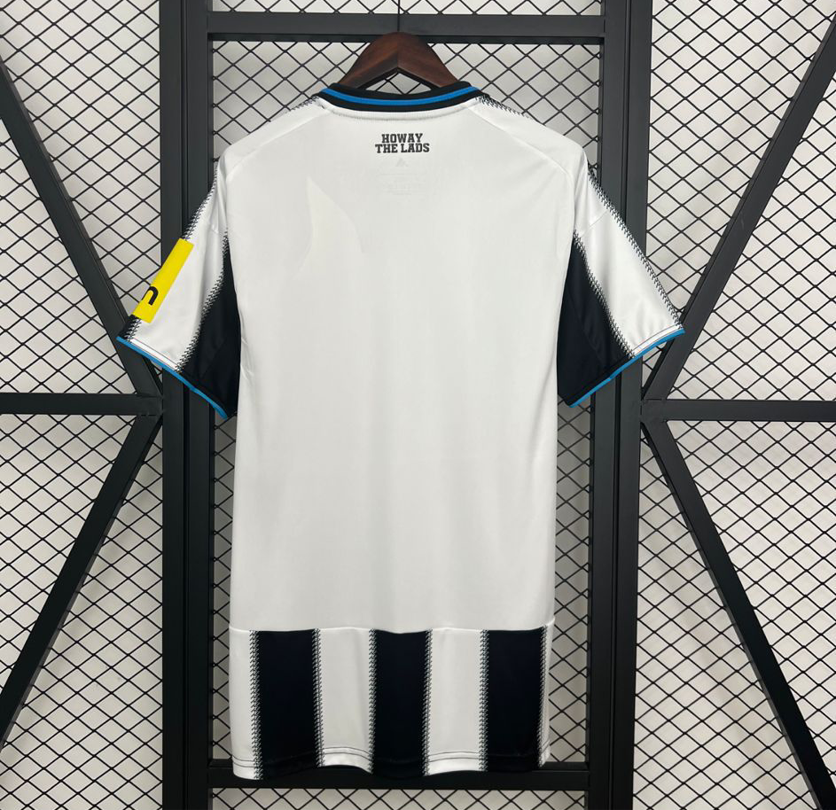 Camiseta Newcastle CF Local 25/26