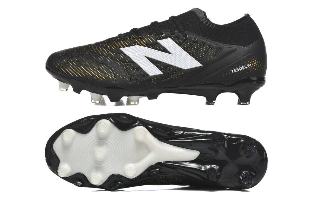 New Balance Tekela V4+ Pro FG Negra Dorada
