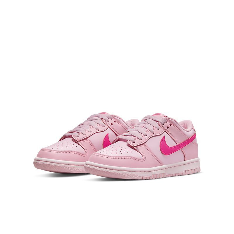 Zapatilla Nike Dunk Low Triple Pink