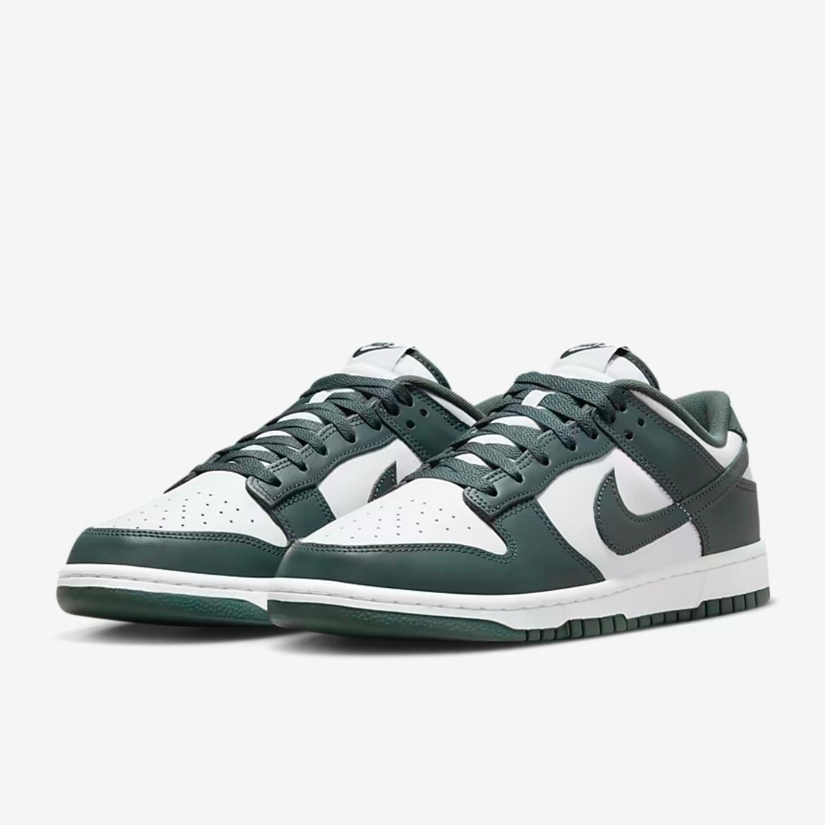 Zapatilla Nike Dunk Low Retro