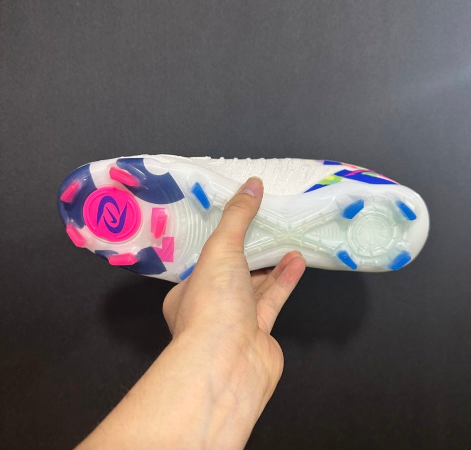 Nike Phantom Luna 2 Elite FG