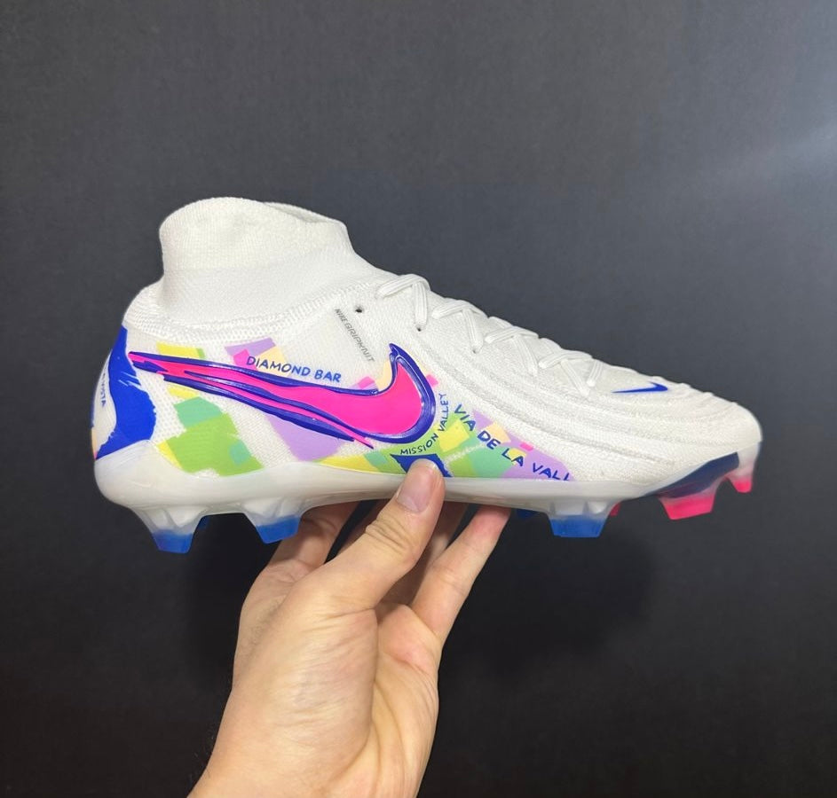 Nike Phantom Luna 2 Elite FG
